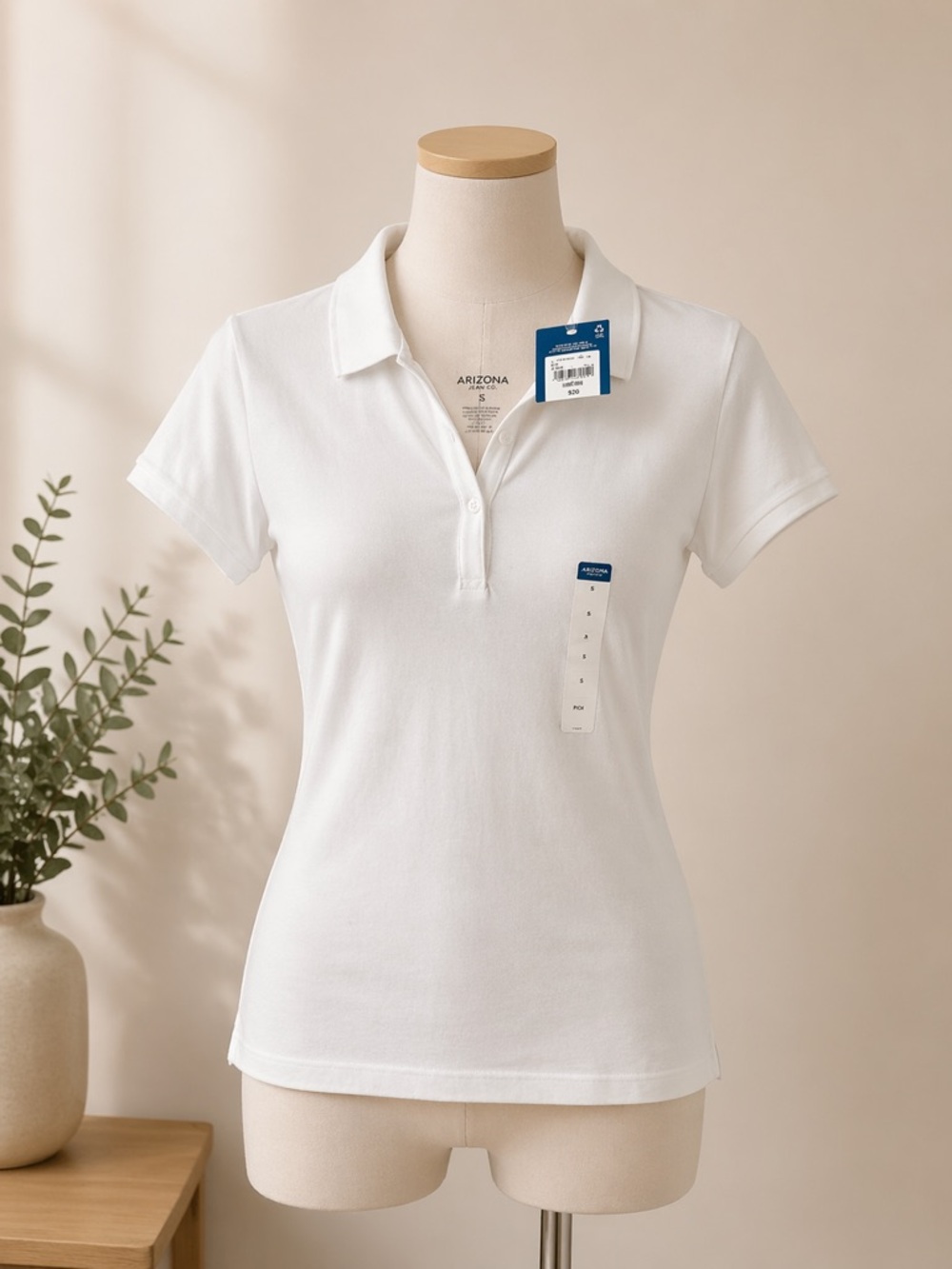 ARIZONA WOMENS WHITE POLO STYLE TOP SIZE XXL